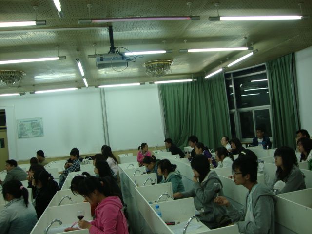 20151005125434374858.jpg