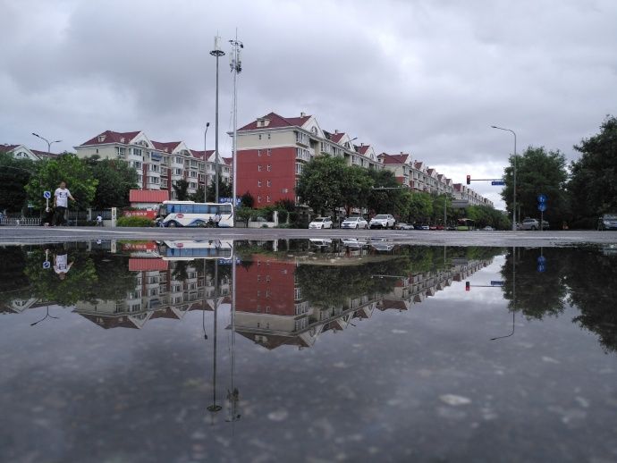 雨后街道